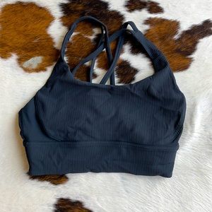 Black Ribbed Lululemon Sports Bra (8)
